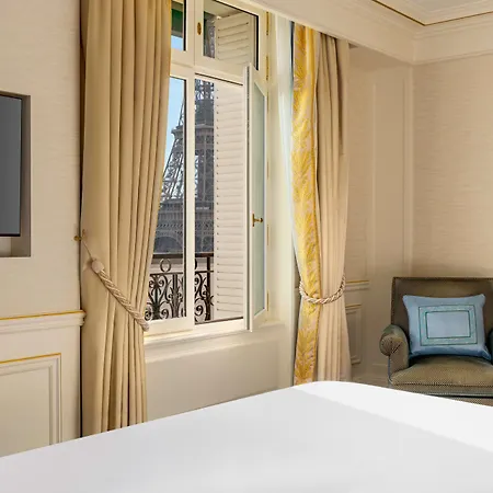Hotel Shangri-la Paris
