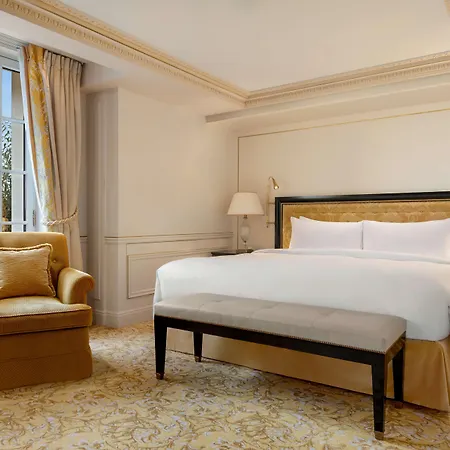 Hotel Shangri-la