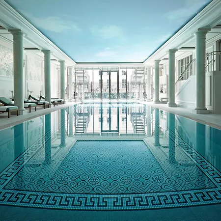 Hotel Shangri-la 5*