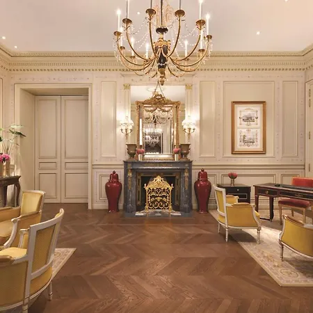 Hotel Shangri-la 5*