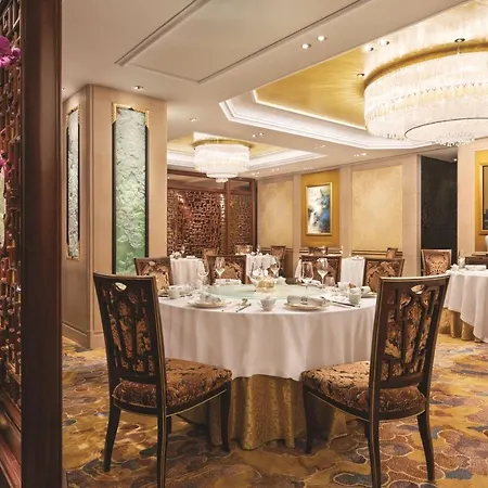 Shangri-la Hotel