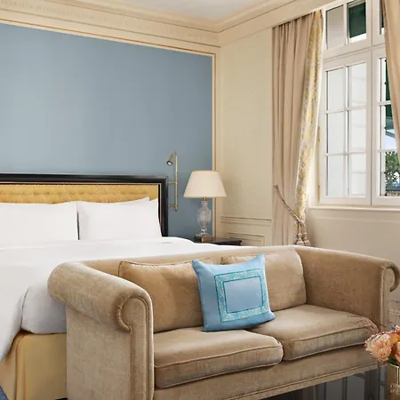 Hotel Shangri-la Paris