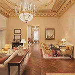 Shangri-la Hotel Parigi