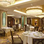 Hotel Shangri-la 5*