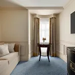 Hotel Shangri-la