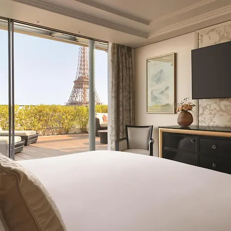Shangri-la Hotell Paris