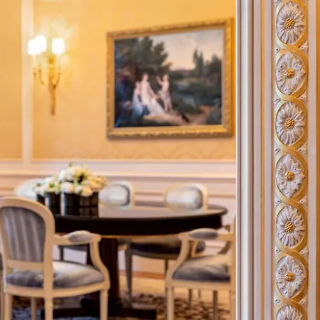 Hotel Shangri-la Paryż