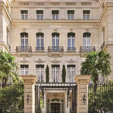 Shangri-la 5* Paris
