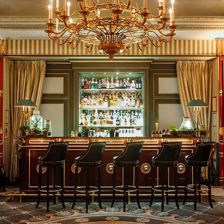 Hotel Shangri-la Paryż